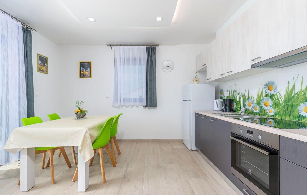 Apart Residence Blue Sea Poreč Zewnętrze zdjęcie